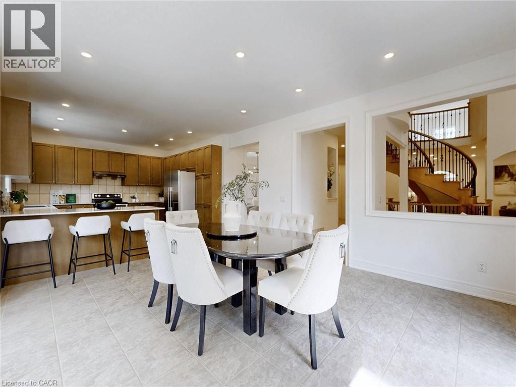 2238 Lyndhurst Drive, Oakville, Ontario  L6H 7V4 - Photo 20 - 40817114