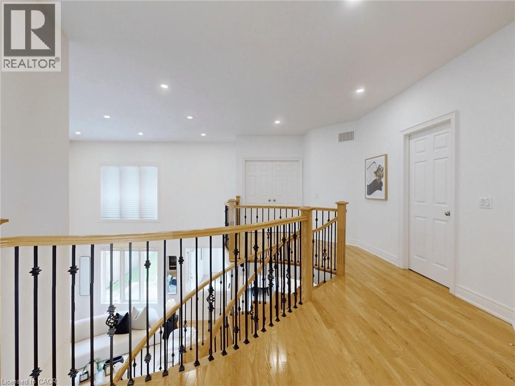 2238 Lyndhurst Drive, Oakville, Ontario  L6H 7V4 - Photo 25 - 40817114
