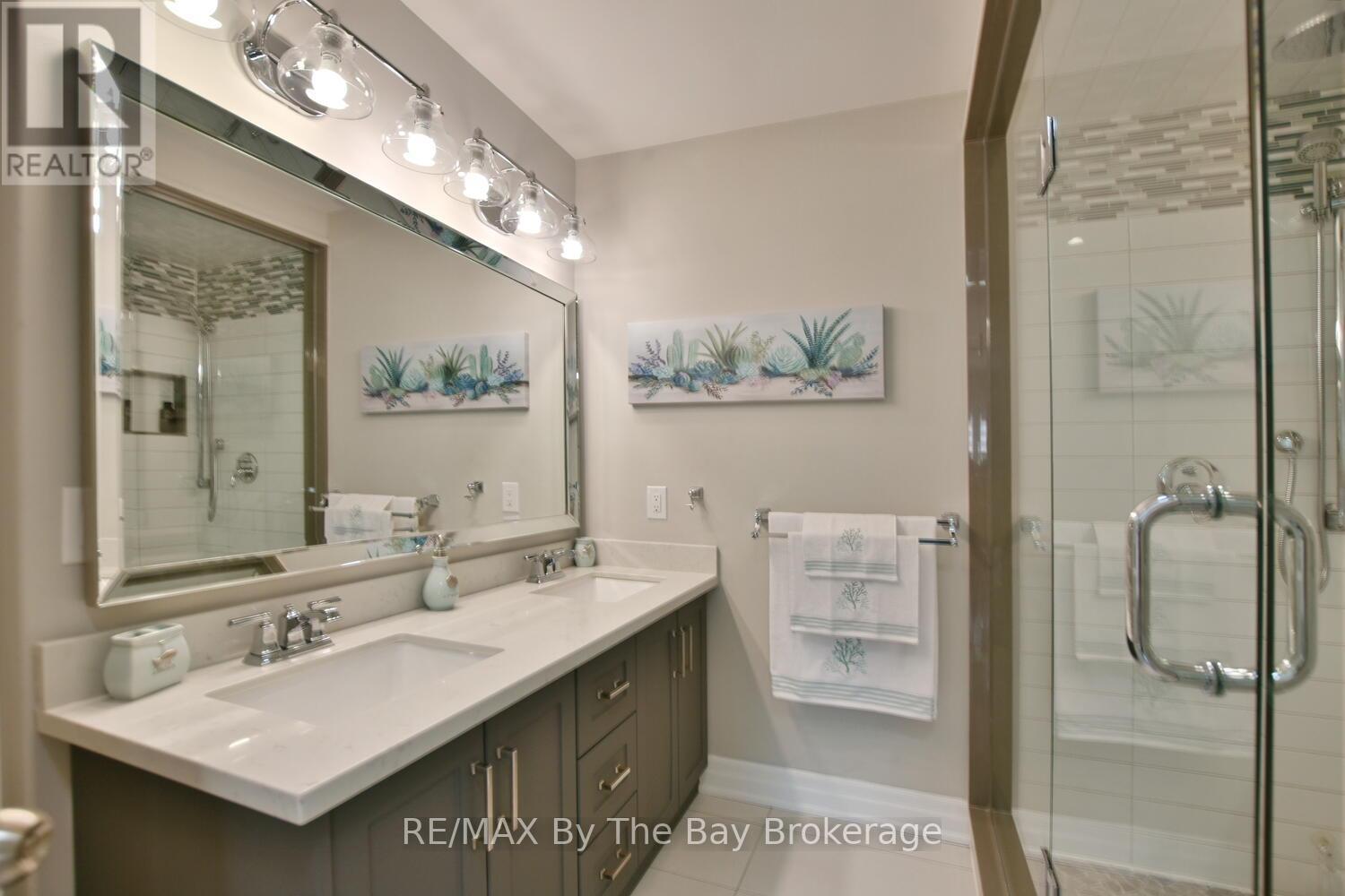 121 45th Street N, Wasaga Beach, Ontario  L9Z 1Z4 - Photo 10 - S12949380