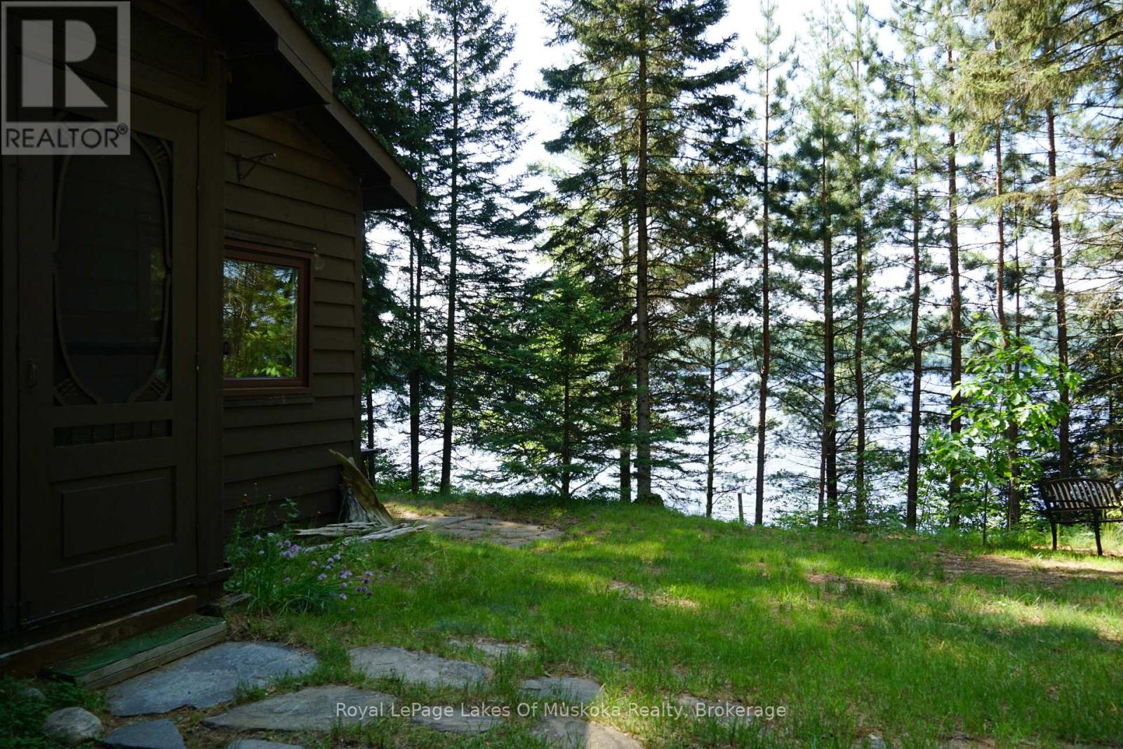 1173 Highway 60, South Algonquin, Ontario  P1H 2G9 - Photo 8 - X12950918