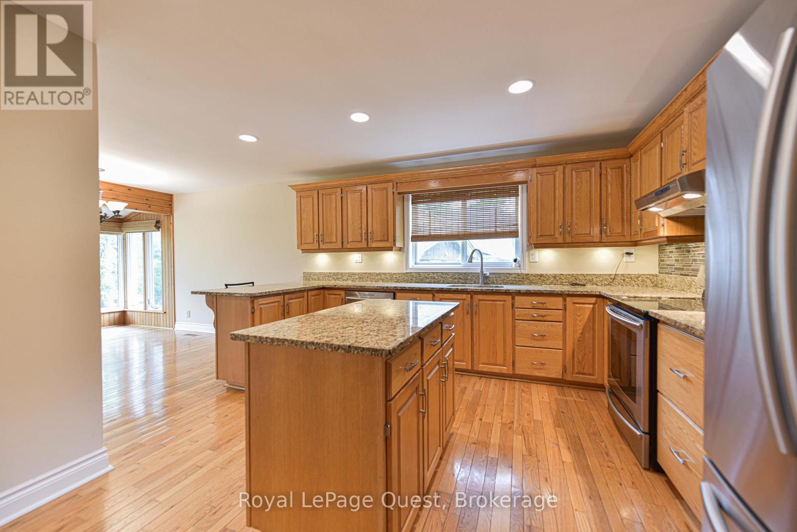 27 Heyden Avenue, Orillia, Ontario  L3V 0G5 - Photo 13 - S12951264