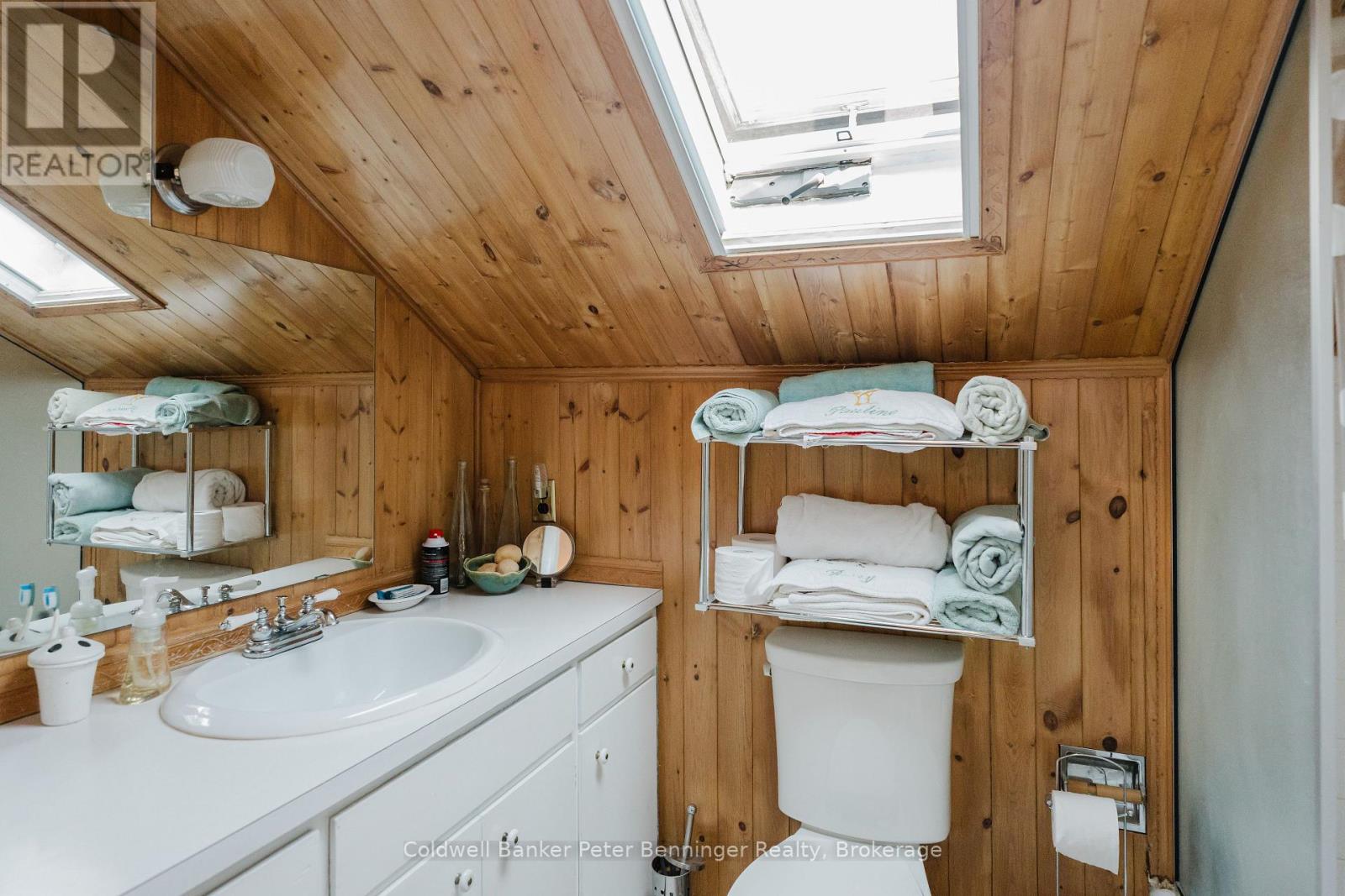 133889 Allan Park Road, West Grey, Ontario  N0G 1S0 - Photo 35 - X12950956