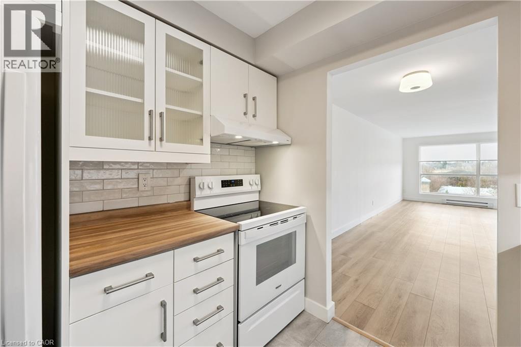 358 Waterloo Avenue Unit# 902, Guelph, Ontario  N1H 7Y3 - Photo 11 - 40817181