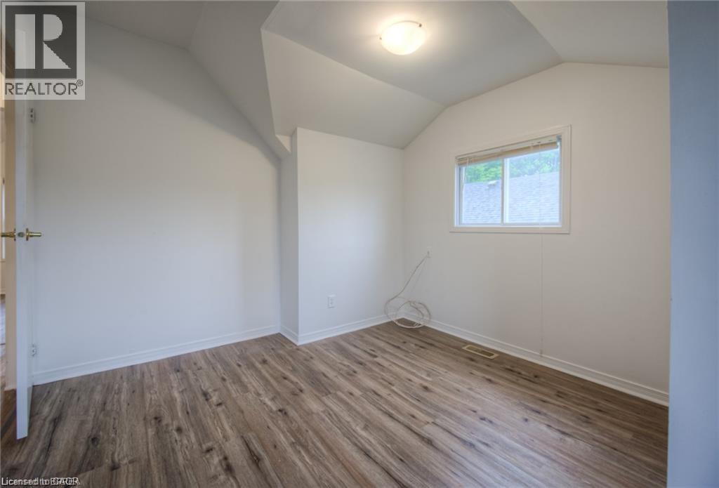 10 Bruce Street, Brantford, Ontario  N3R 1E2 - Photo 17 - 40816912