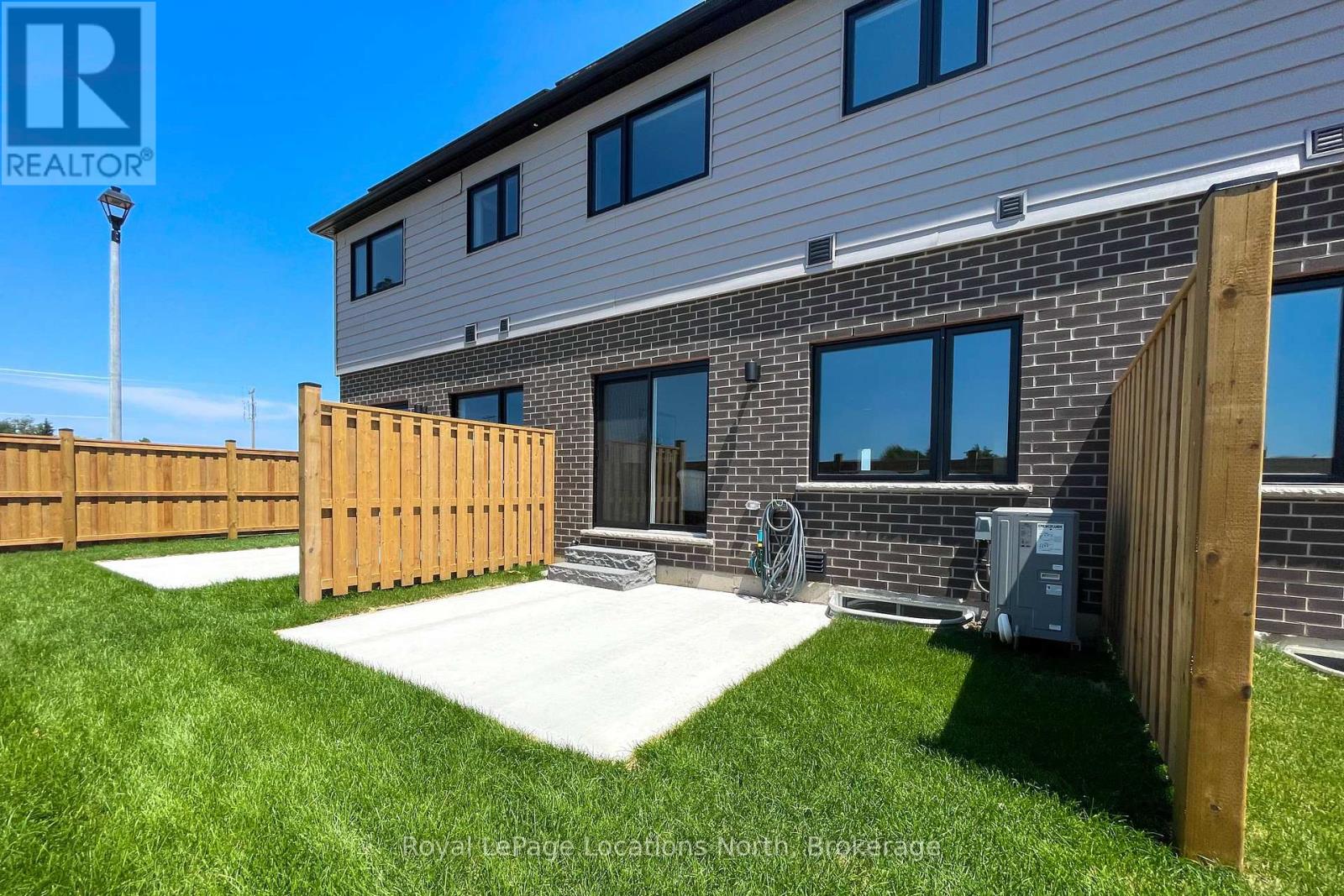 10 Driftwood Lane, Meaford, Ontario  N4L 0A0 - Photo 7 - X12953162