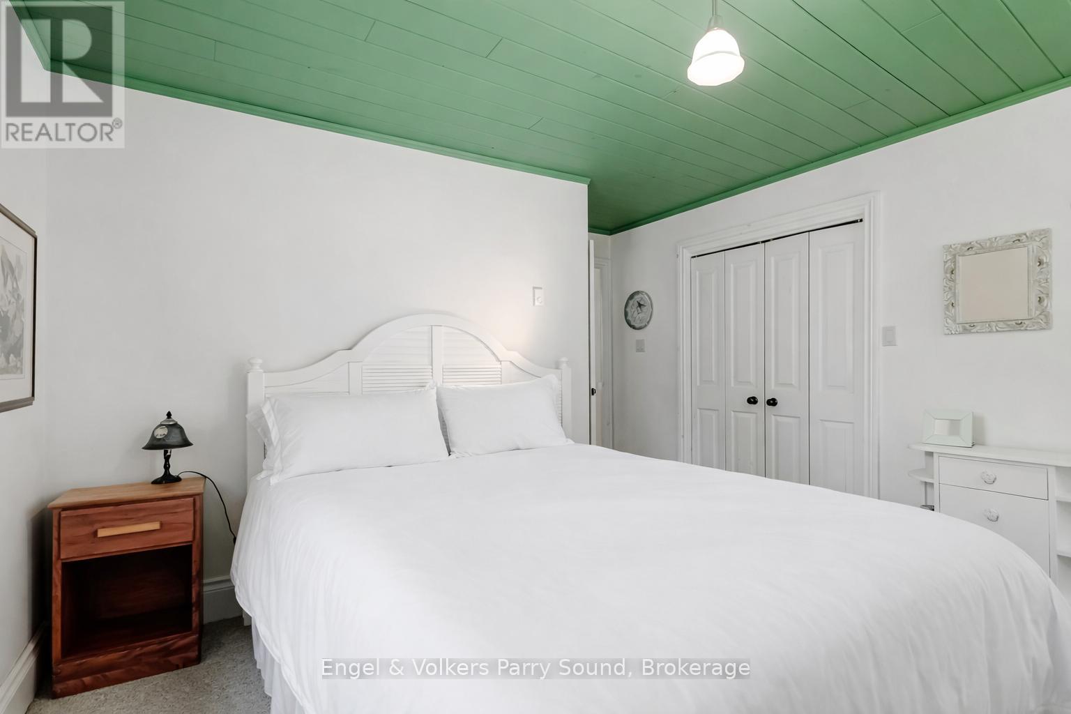 6 29c Mowat Island, Carling, Ontario  P0G 1G0 - Photo 17 - X12954184