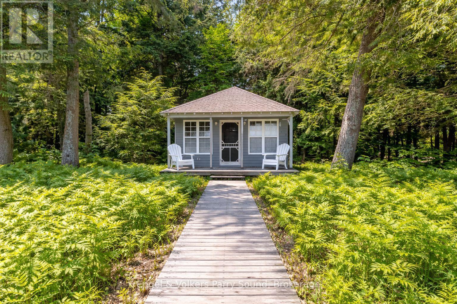 6 29c Mowat Island, Carling, Ontario  P0G 1G0 - Photo 31 - X12954184