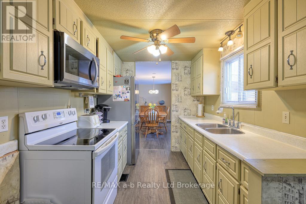 63 - 746112 Township Road 4, Blandford-Blenheim, Ontario  N4S 7V9 - Photo 13 - X12954394