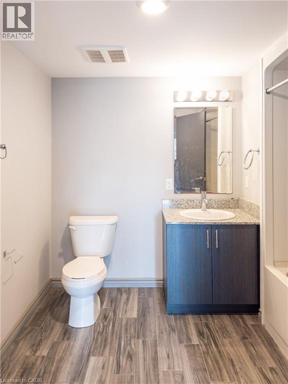 275 Larch Street Unit# F212, Waterloo, Ontario  N2L 3R2 - Photo 13 - 40814621
