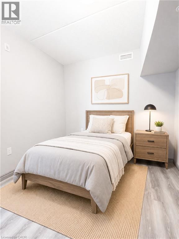 275 Larch Street Unit# F212, Waterloo, Ontario  N2L 3R2 - Photo 15 - 40814621