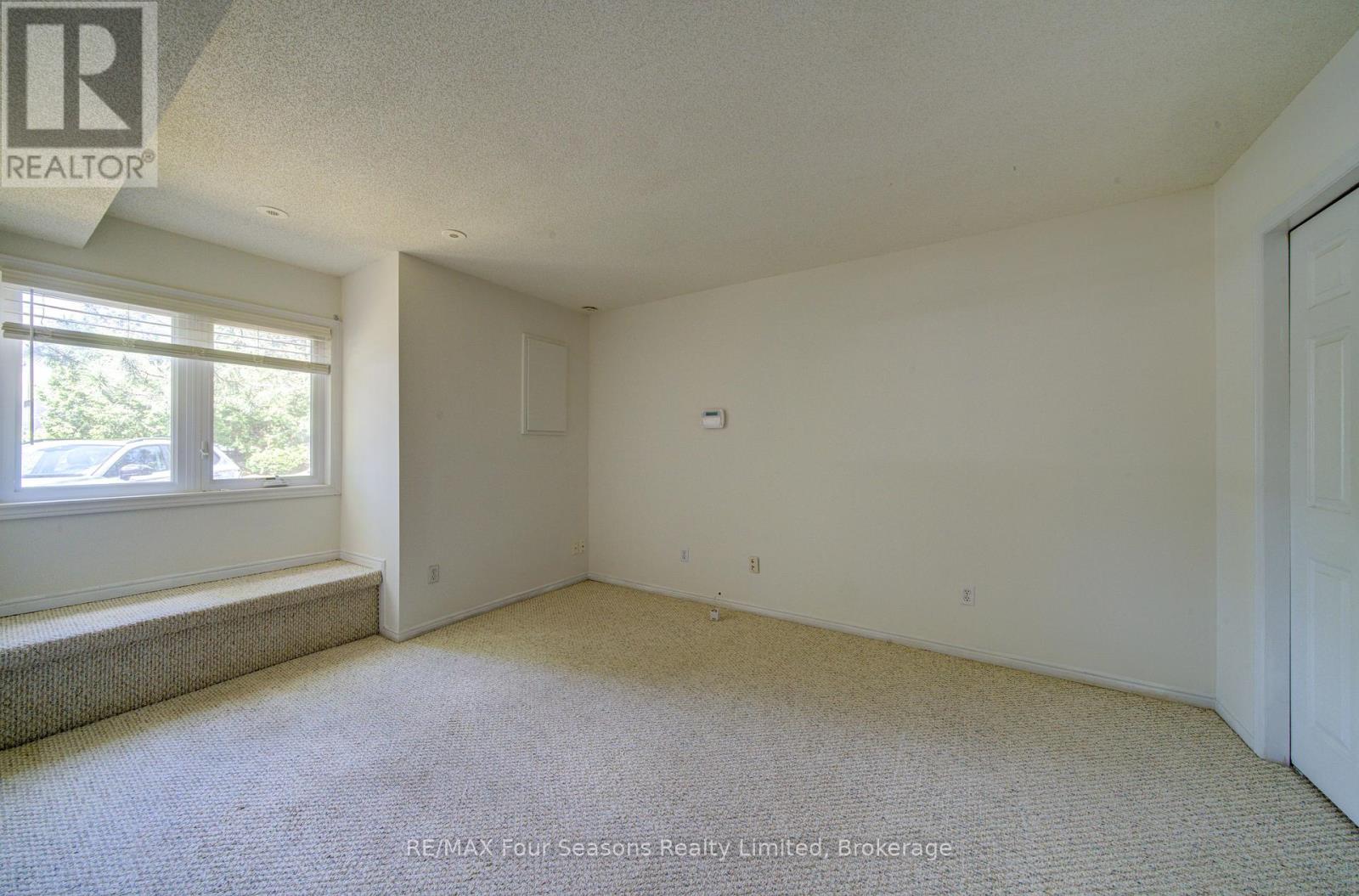 1 - 5 Harbour Street E, Collingwood, Ontario  L9Y 5C5 - Photo 4 - S12956994