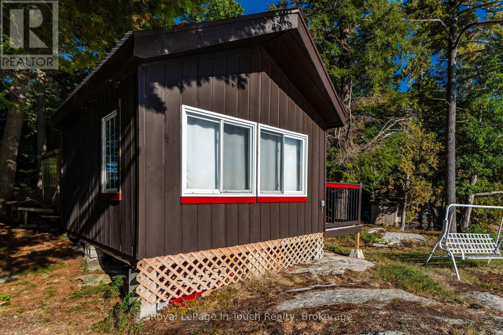 2 Is 190 Island, Georgian Bay, Ontario  L0K 1S0 - Photo 42 - X12957384