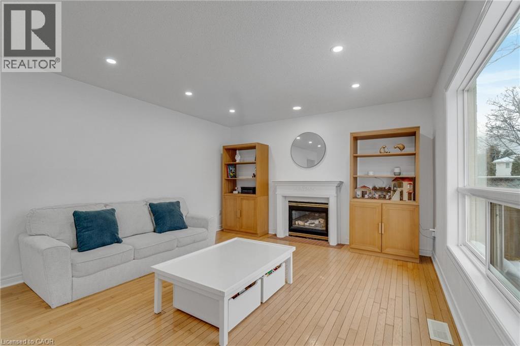 191 Hawkswood Trail, Hamilton, Ontario  L9B 2T1 - Photo 22 - 40817637