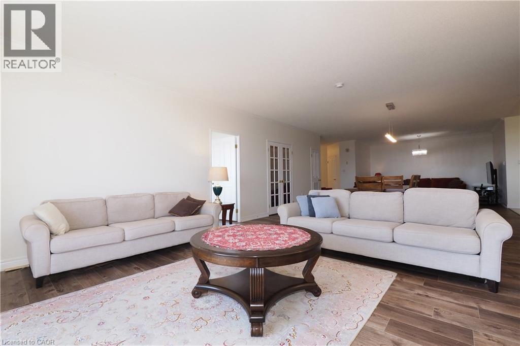255 Keats Way Unit# 701, Waterloo, Ontario  N2L 6N6 - Photo 18 - 40817352