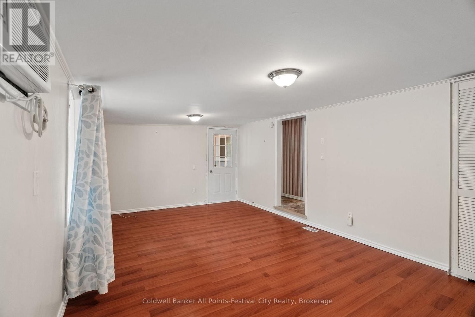 28 Sutton Drive, Ashfield-Colborne-Wawanosh, Ontario  N7A 3Y3 - Photo 10 - X12959834