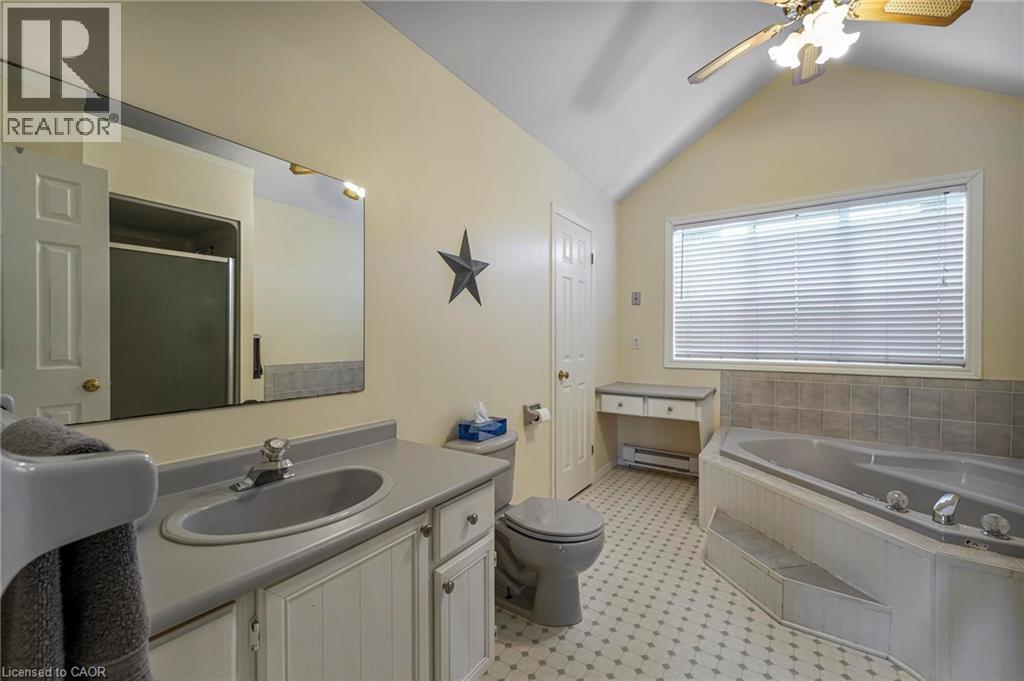 71842 Sunview Avenue, Dashwood, Ontario  N0M 2T0 - Photo 35 - 40817266