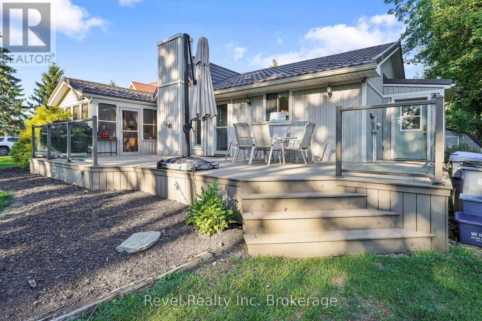 71842 Sunview Avenue, Bluewater, Ontario  N0M 2T0 - Photo 7 - X12960138