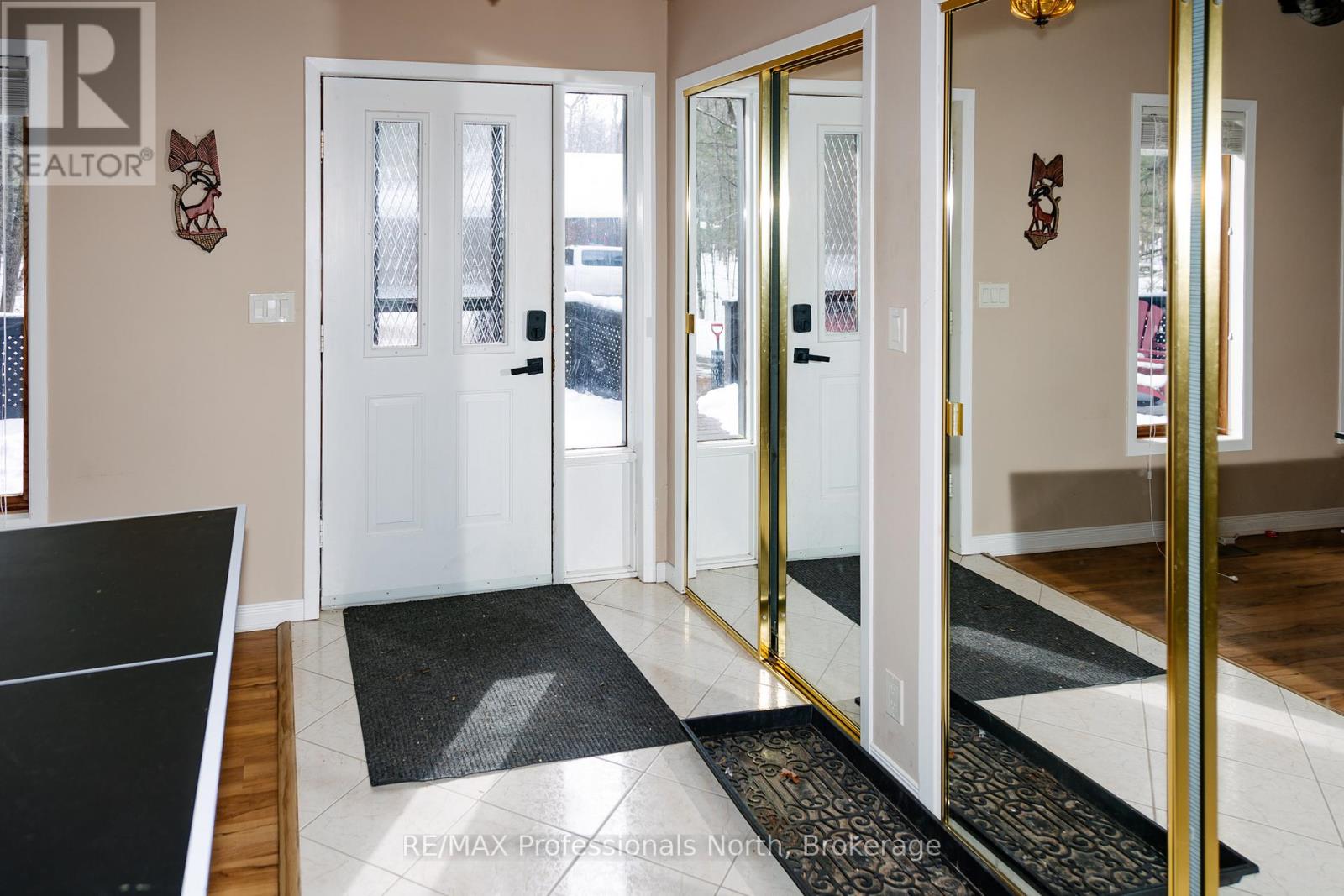 15111 Highway 35, Minden Hills, Ontario  K0M 2K0 - Photo 4 - X12960364