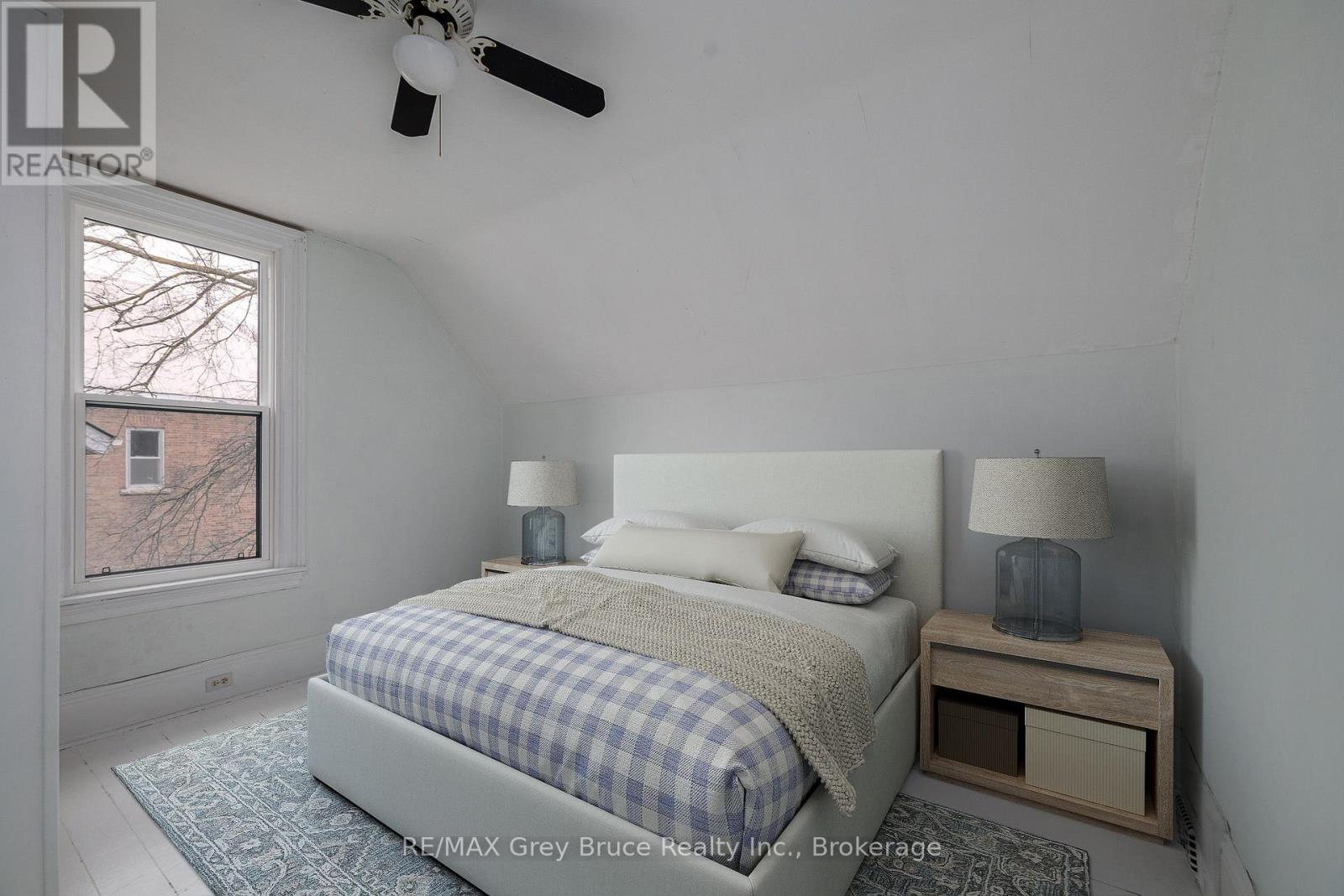 902 2nd Avenue W, Owen Sound, Ontario  N4K 4M7 - Photo 15 - X12960484