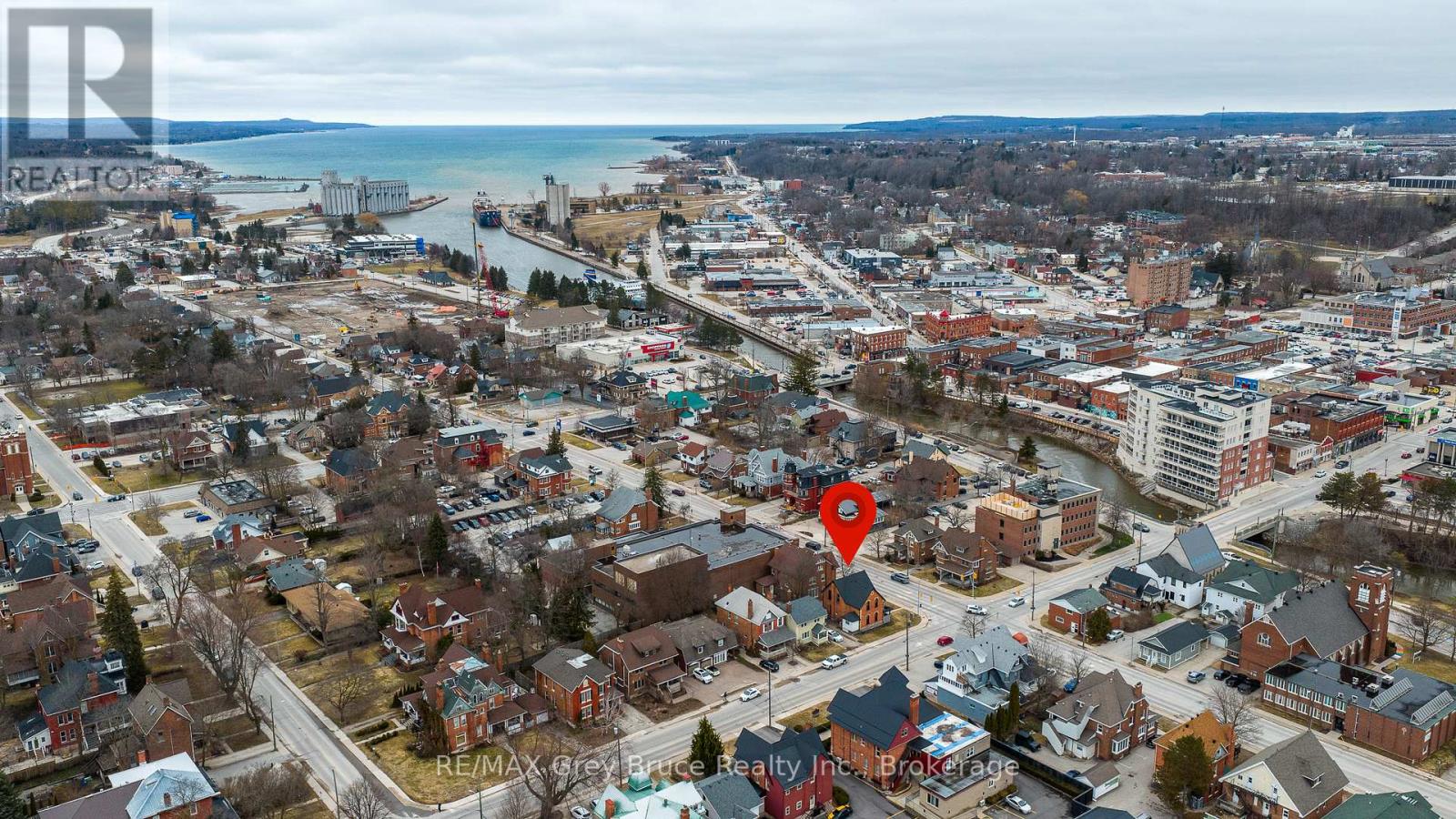 902 2nd Avenue W, Owen Sound, Ontario  N4K 4M7 - Photo 2 - X12960484