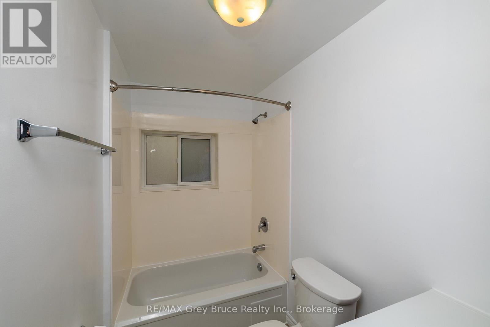 902 2nd Avenue W, Owen Sound, Ontario  N4K 4M7 - Photo 28 - X12960484