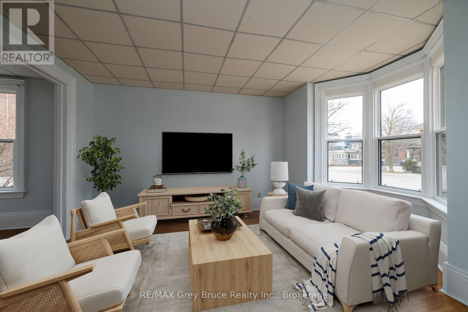 902 2nd Avenue W, Owen Sound, Ontario  N4K 4M7 - Photo 33 - X12960484