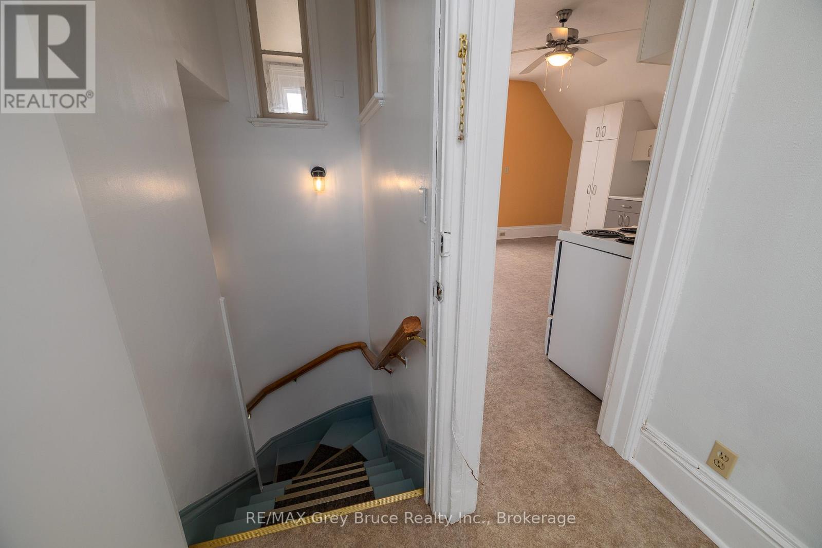 902 2nd Avenue W, Owen Sound, Ontario  N4K 4M7 - Photo 9 - X12960484
