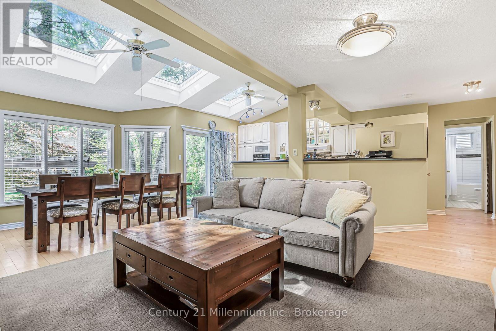 294 Albert Street S, Saugeen Shores, Ontario  N0H 2L0 - Photo 11 - X12961550
