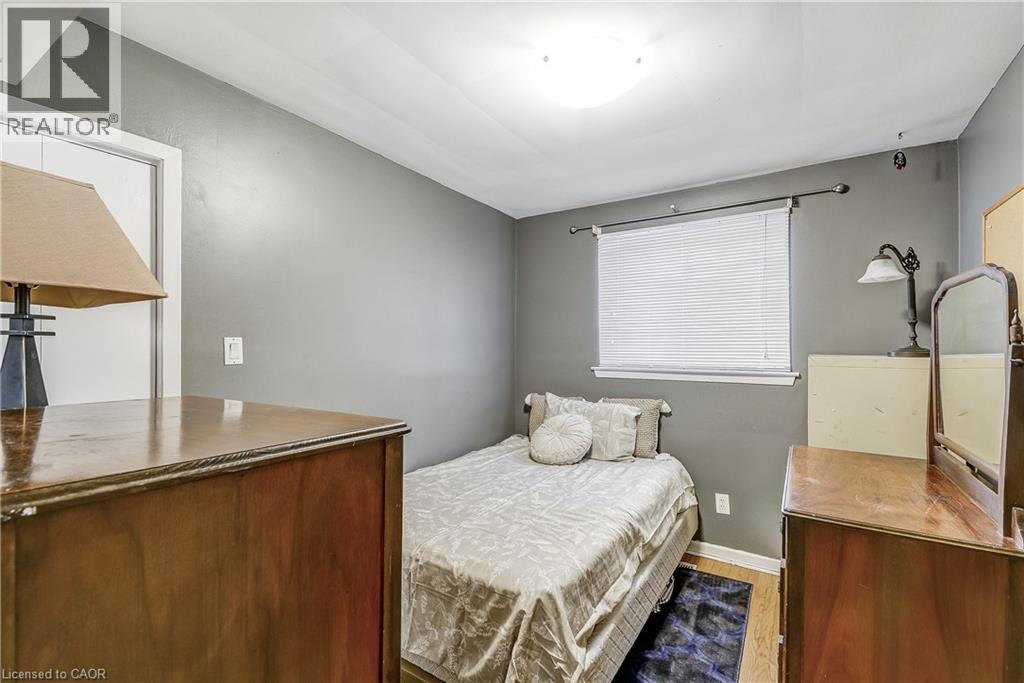 2145 Sandringham Drive, Burlington, Ontario  L7P 1T8 - Photo 14 - 40816443