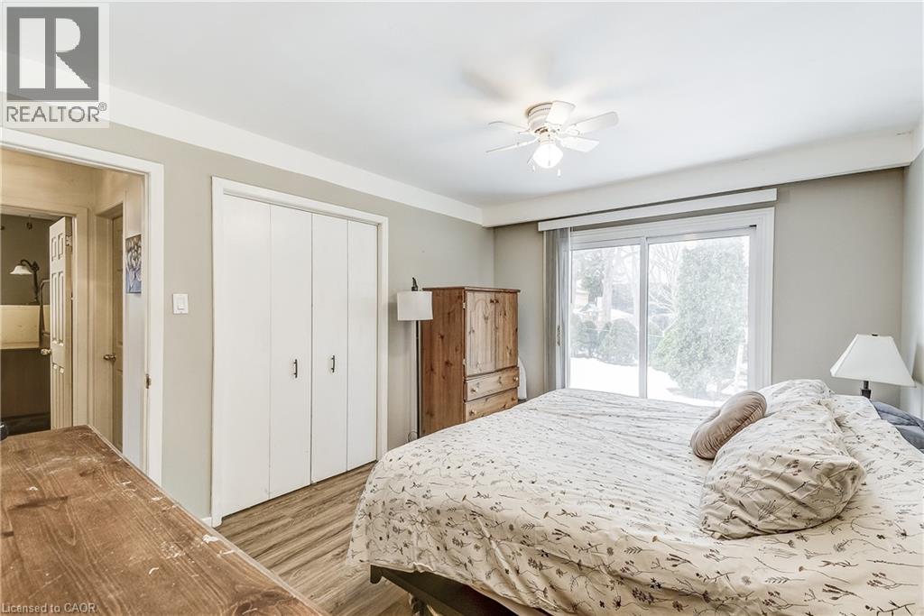 2145 Sandringham Drive, Burlington, Ontario  L7P 1T8 - Photo 17 - 40816443