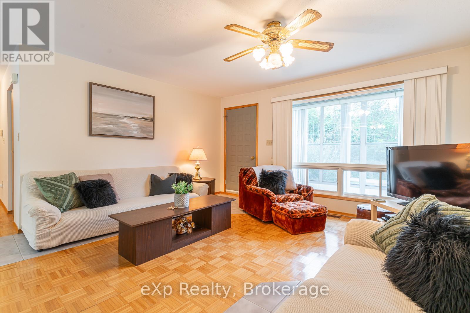 27 Bell Drive, Northern Bruce Peninsula, Ontario  N0H 2T0 - Photo 9 - X12962118
