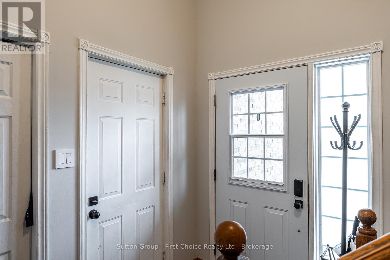 27 Mcqueen Court, Stratford, Ontario  N4Z 1H5 - Photo 4 - X12962760
