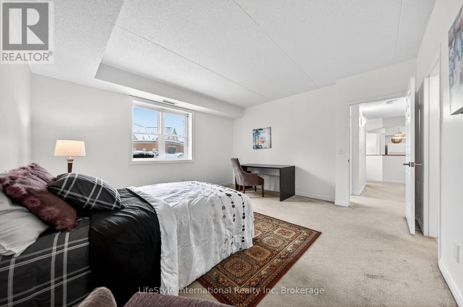 103 - 208 Silvercreek Parkway N, Guelph, Ontario  N1H 8H2 - Photo 9 - X12964520