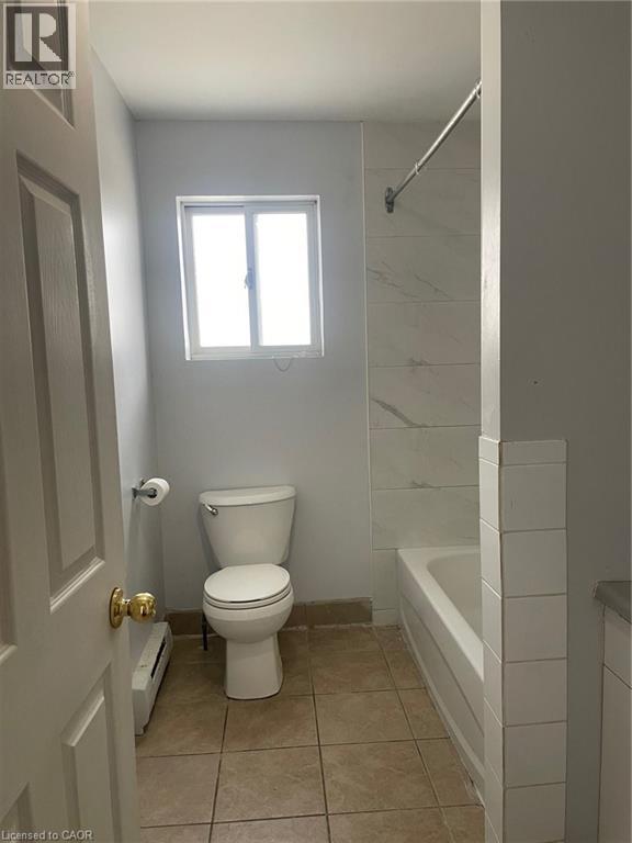 379 Holly Street, Waterloo, Ontario  N2L 4G5 - Photo 13 - 40818122