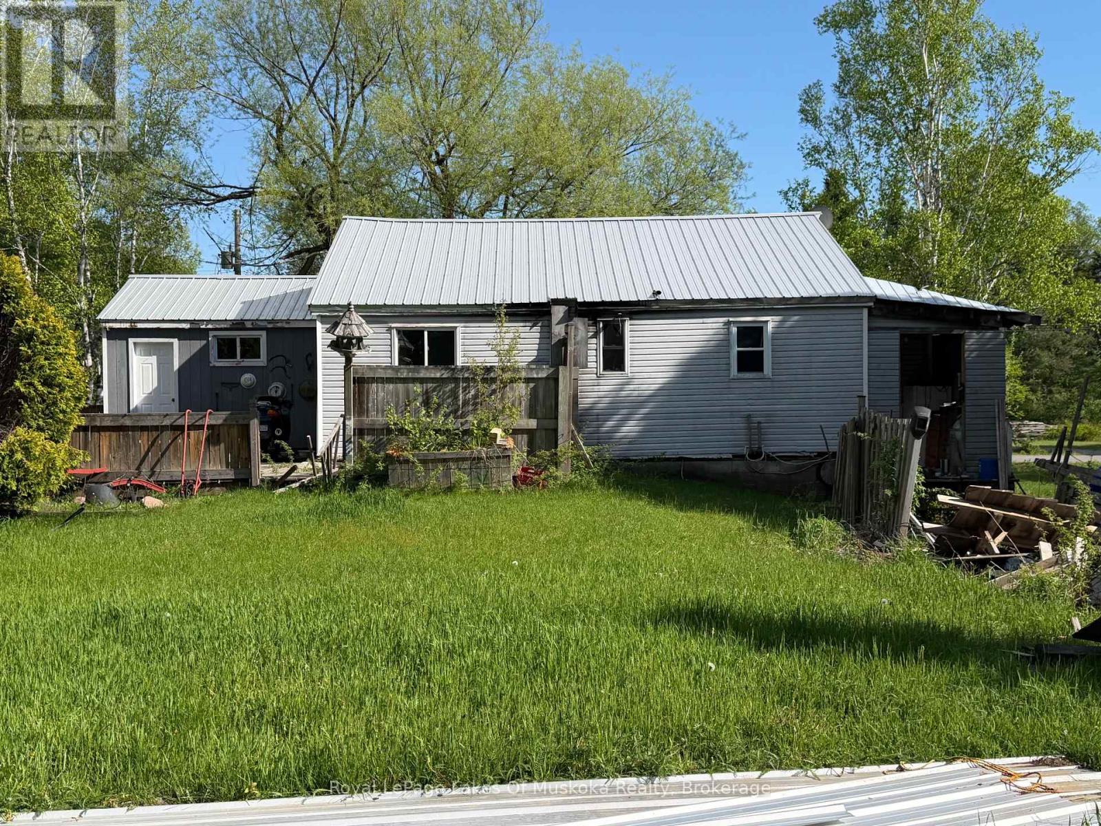 1071 Naismith Road, Bracebridge, Ontario  P1L 1X4 - Photo 19 - X12964936