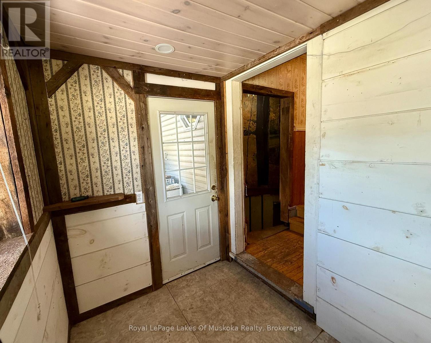 1071 Naismith Road, Bracebridge, Ontario  P1L 1X4 - Photo 3 - X12964936