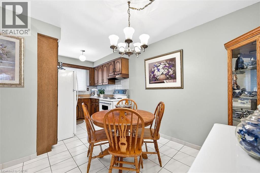 344 Enfield Road, Burlington, Ontario  L7T 4E8 - Photo 12 - 40818277
