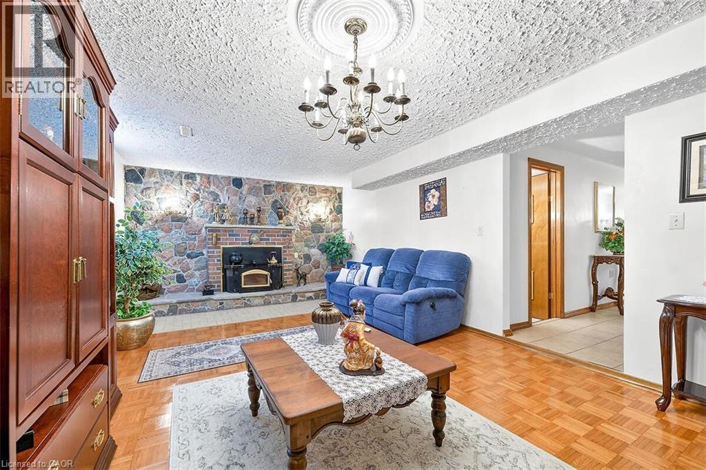 344 Enfield Road, Burlington, Ontario  L7T 4E8 - Photo 40 - 40818277
