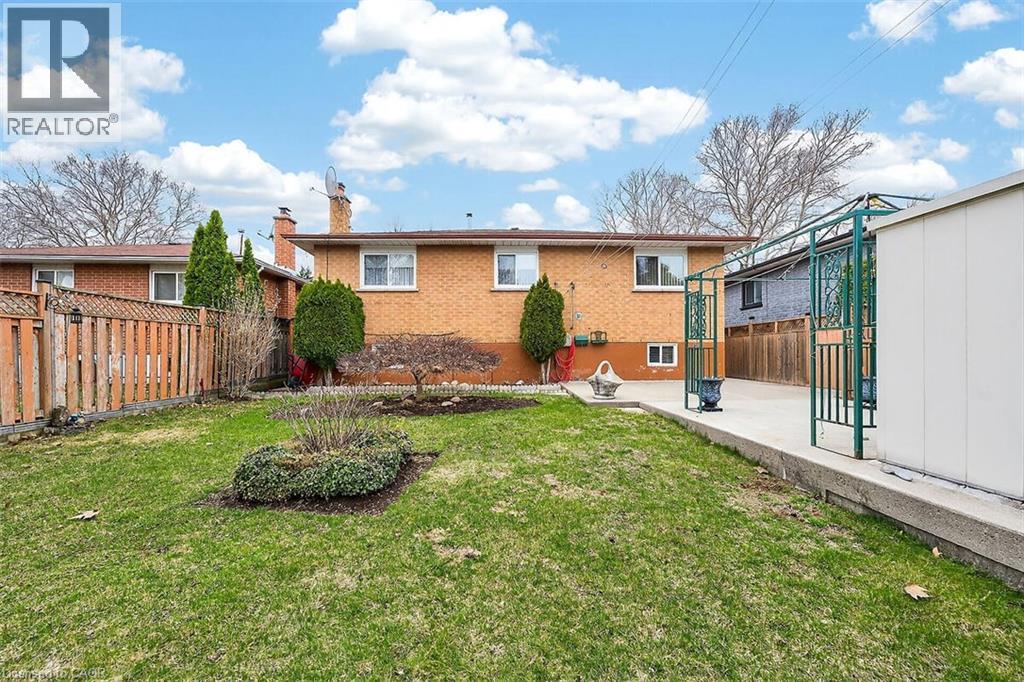 344 Enfield Road, Burlington, Ontario  L7T 4E8 - Photo 48 - 40818277