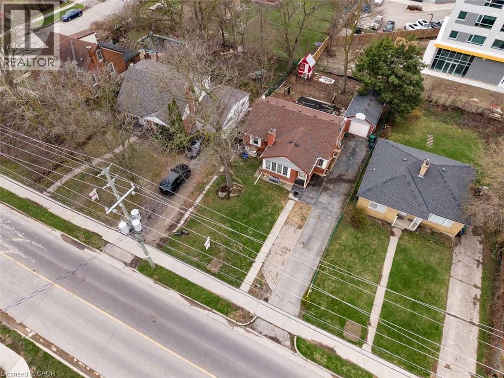 291 Albert Street, Waterloo, Ontario  N2L 3T9 - Photo 5 - 40814061