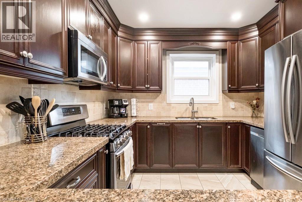 143 Huxley Avenue S, Hamilton, Ontario  L8K 2P9 - Photo 13 - 40818153