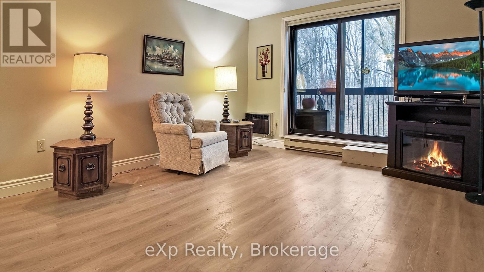 402 - 5 Valleyside Drive, Brockton, Ontario  N0G 2V0 - Photo 7 - X12967772