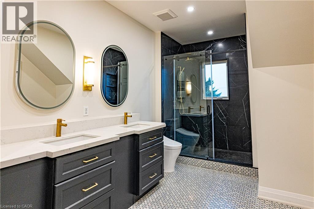 2019 Dundas Street, Burlington, Ontario  L7P 0S8 - Photo 20 - 40818324