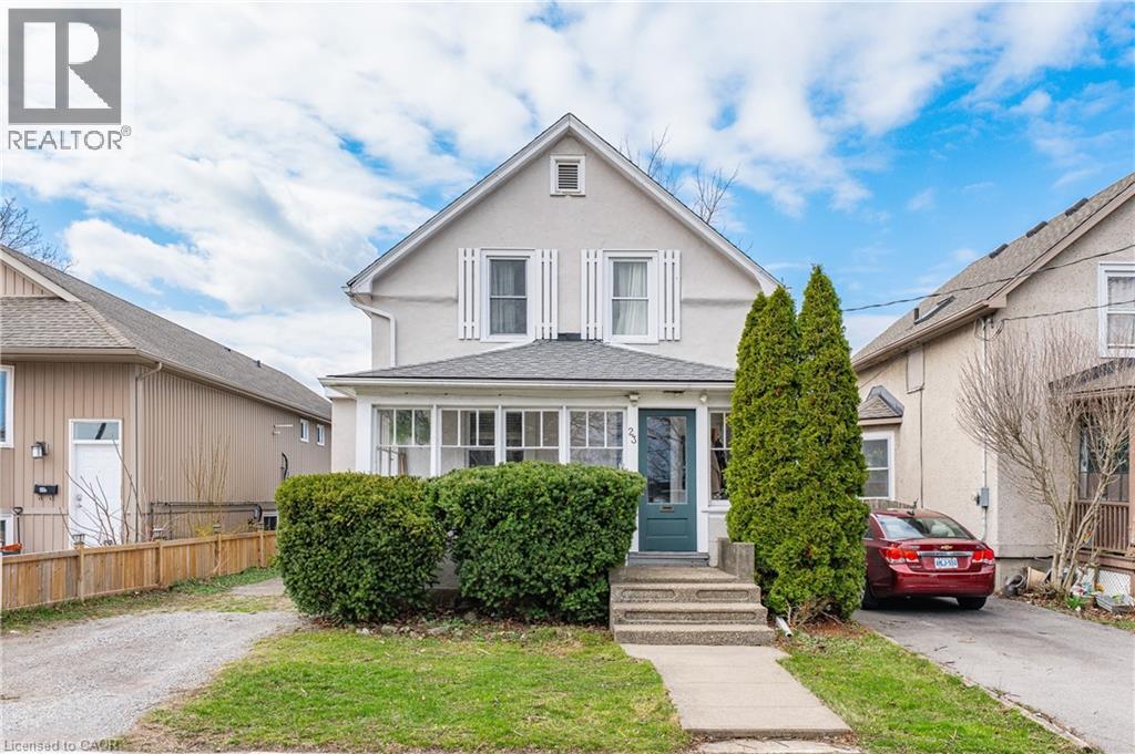 23 Pinecrest Avenue, St. Catharines, Ontario  L2T 1C6 - Photo 2 - 40818155