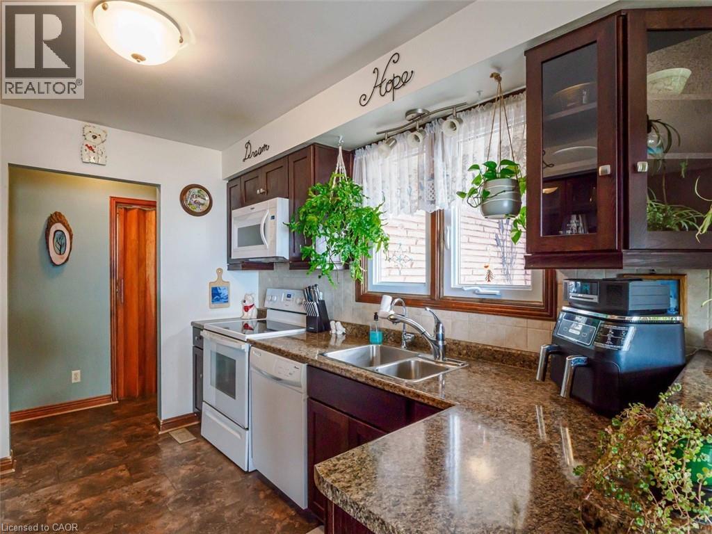 33 Bee Street, St. Williams, Ontario  N0E 1P0 - Photo 19 - 40813661