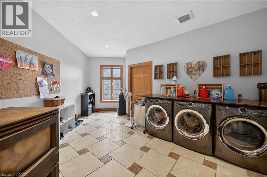 393 Old Onondaga Road E, Brantford, Ontario  N3T 5L4 - Photo 22 - 40806920