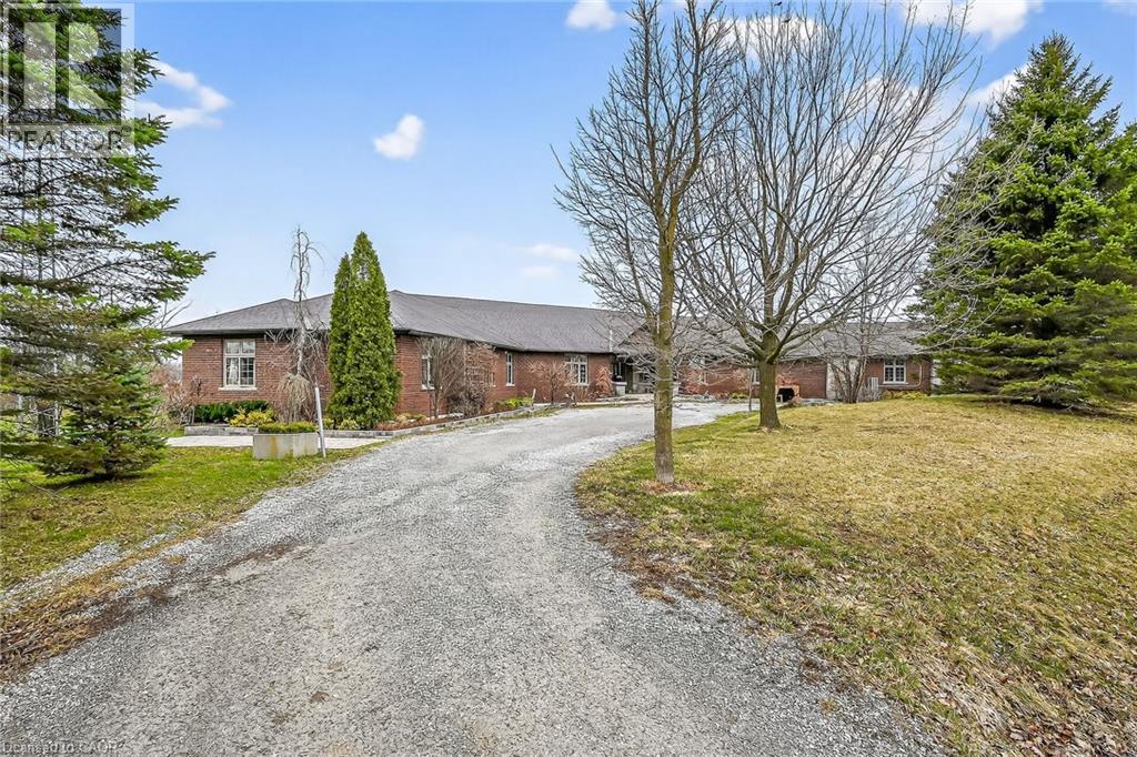 393 Old Onondaga Road E, Brantford, Ontario  N3T 5L4 - Photo 4 - 40806920