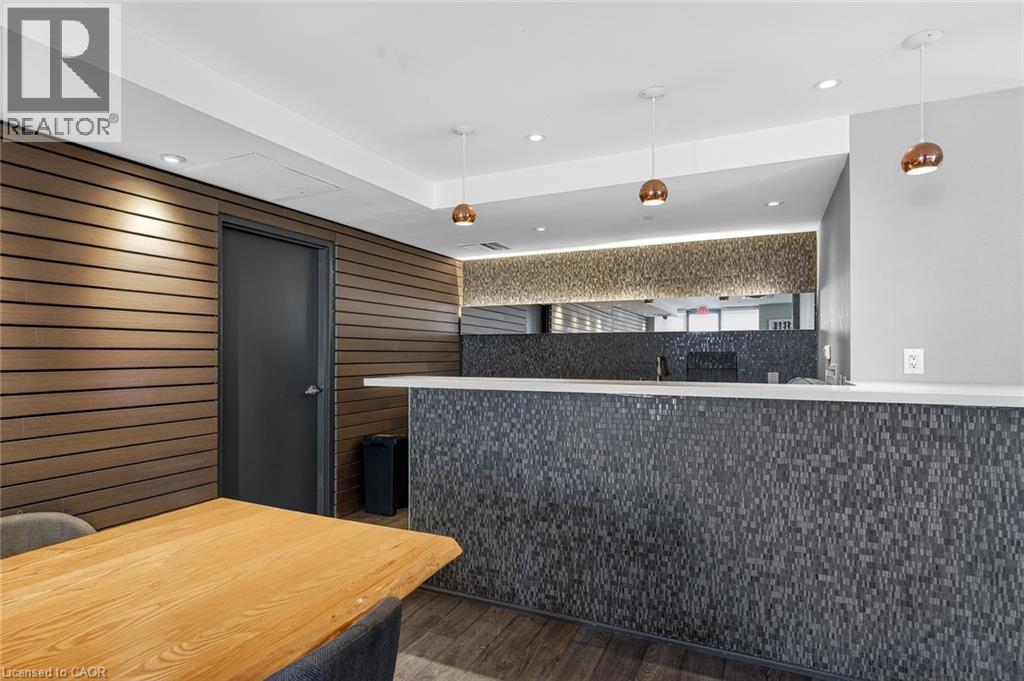 85 Duke Street W Unit# 1006, Kitchener, Ontario  N2H 0B7 - Photo 28 - 40818062