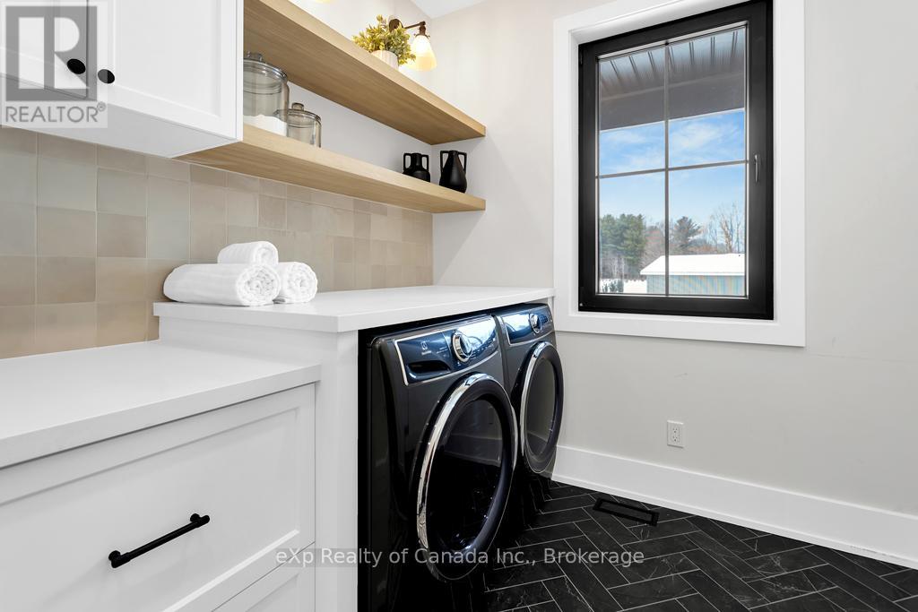 33 August Crescent, Norwich, Ontario  N0J 1R0 - Photo 35 - X12970056
