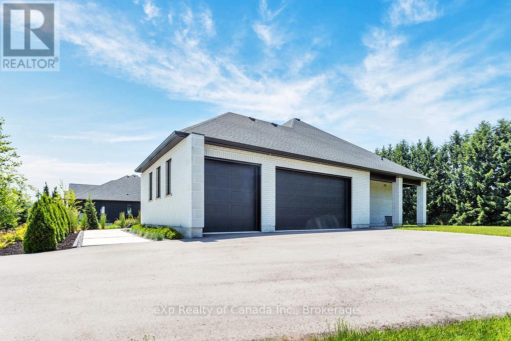 33 August Crescent, Norwich, Ontario  N0J 1R0 - Photo 6 - X12970056